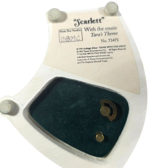 Vtg Gone With The Wind Scarlett Figurine Music Box Taras Theme trinket holder - Picture 6 of 7